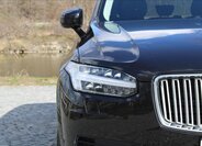 Volvo XC90 SUV / Terénní 2,0 l 165 kw