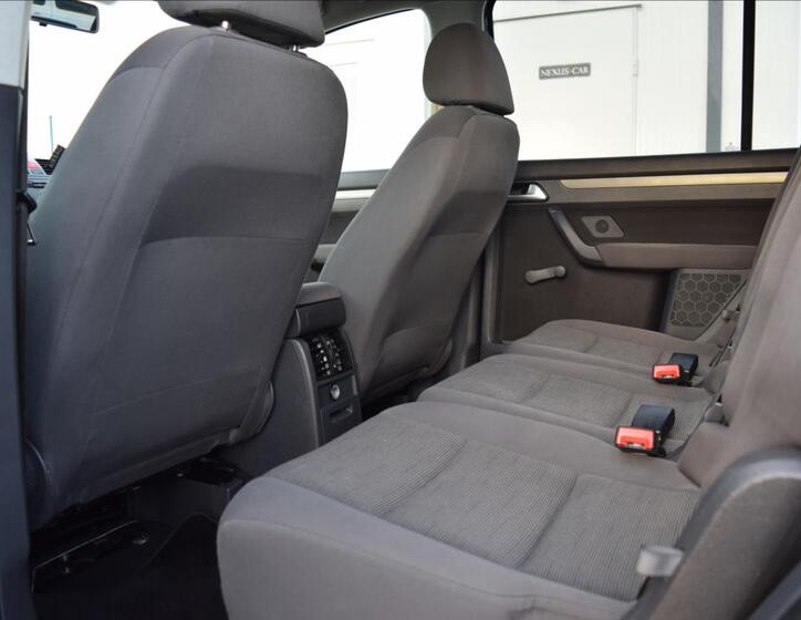 Volkswagen Touran 18