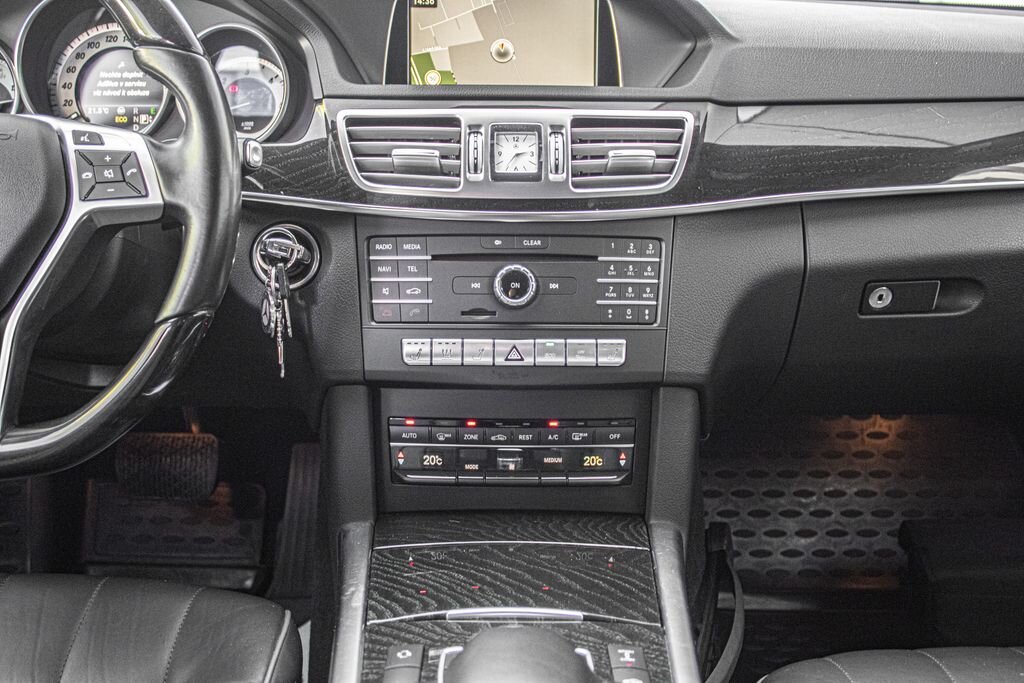 Mercedes-Benz Třídy E Kombi 3,0 l 190 kw