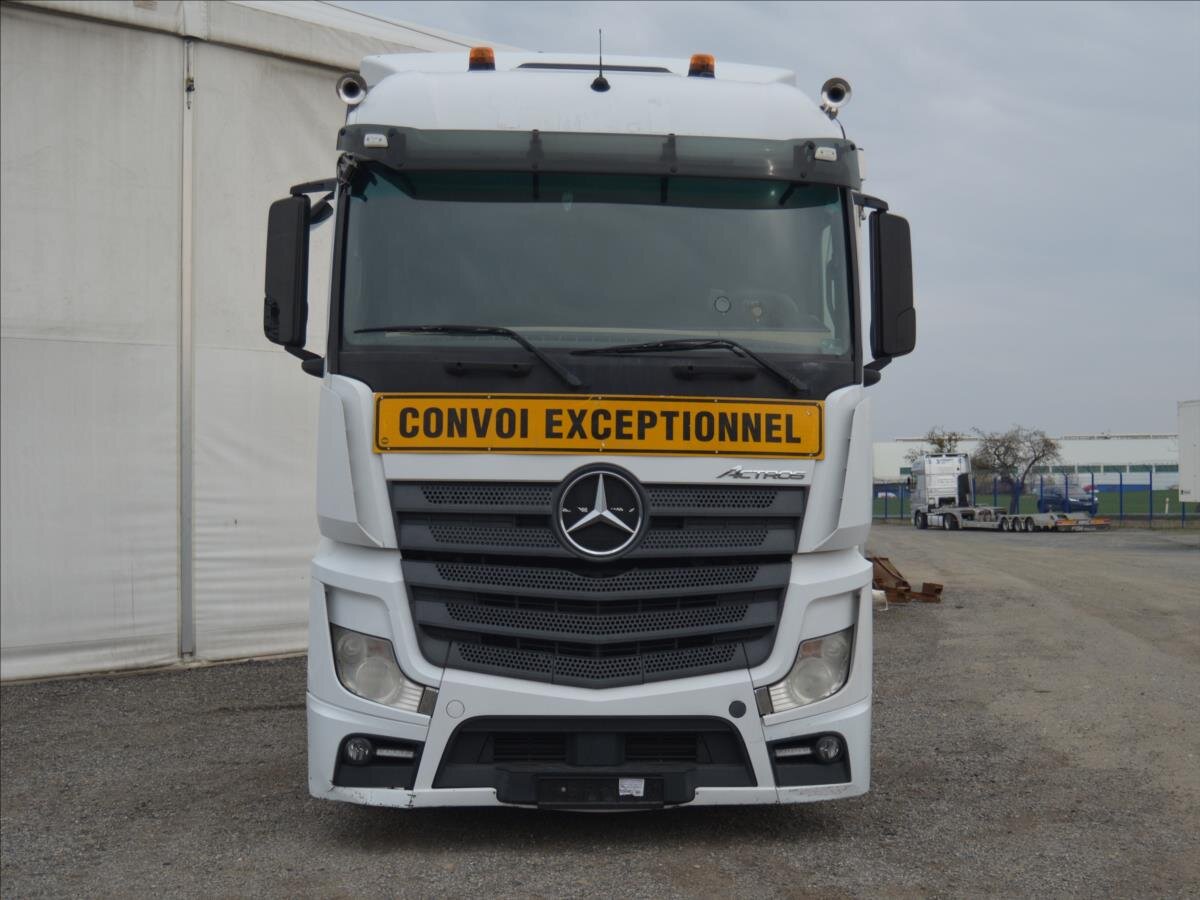 Mercedes-Benz Ostatní Ostatní 0,0 330 kw