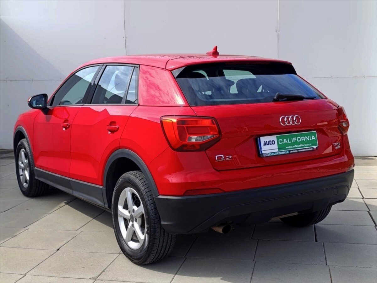 Audi Q2 SUV / Terénní 999,0 85 kw