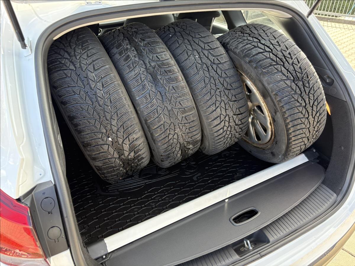 Hyundai i30 Kombi 1,4 l 103 kw