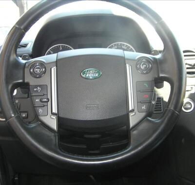 Land Rover Discovery 8