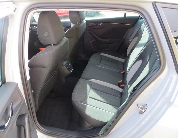 Škoda Scala Hatchback 999,0 81 kw