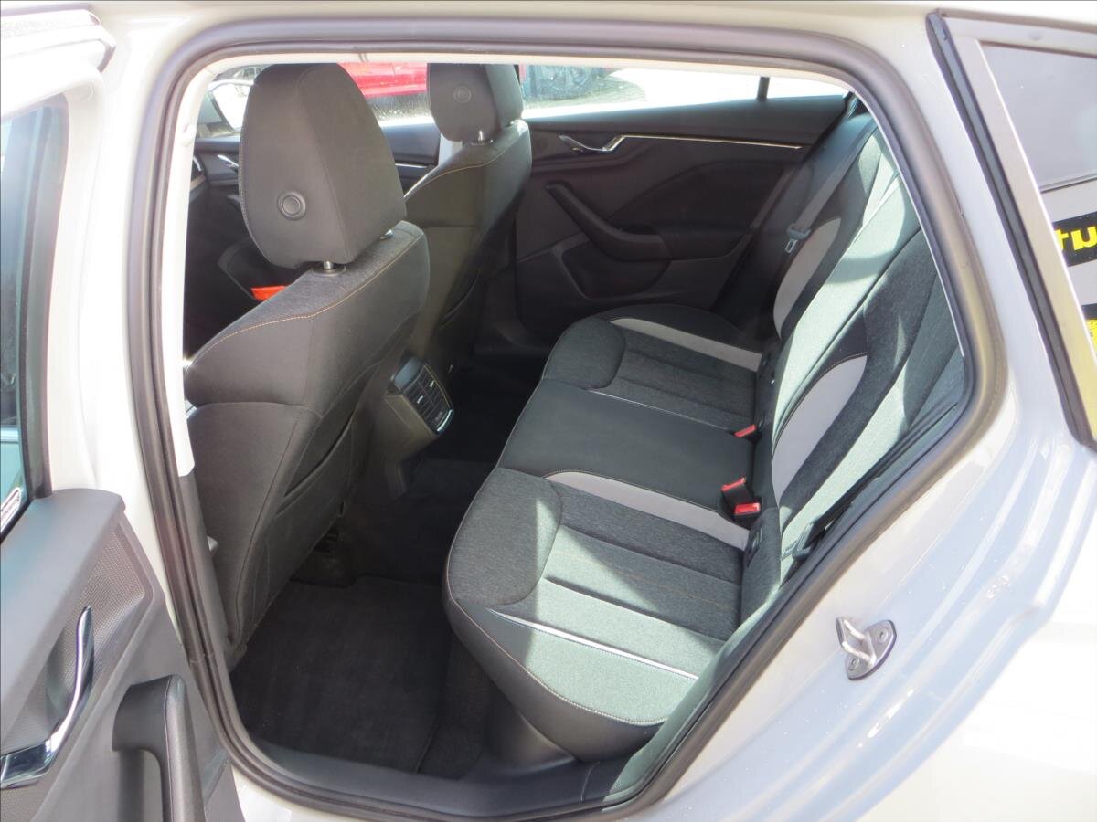 Škoda Scala Hatchback 999,0 81 kw