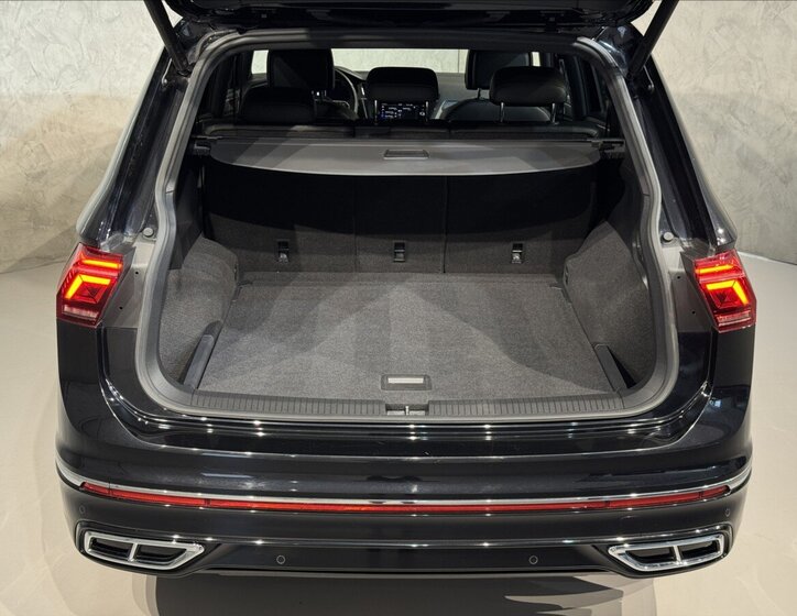 Volkswagen Tiguan Allspace SUV / Terénní 2,0 l 110 kw