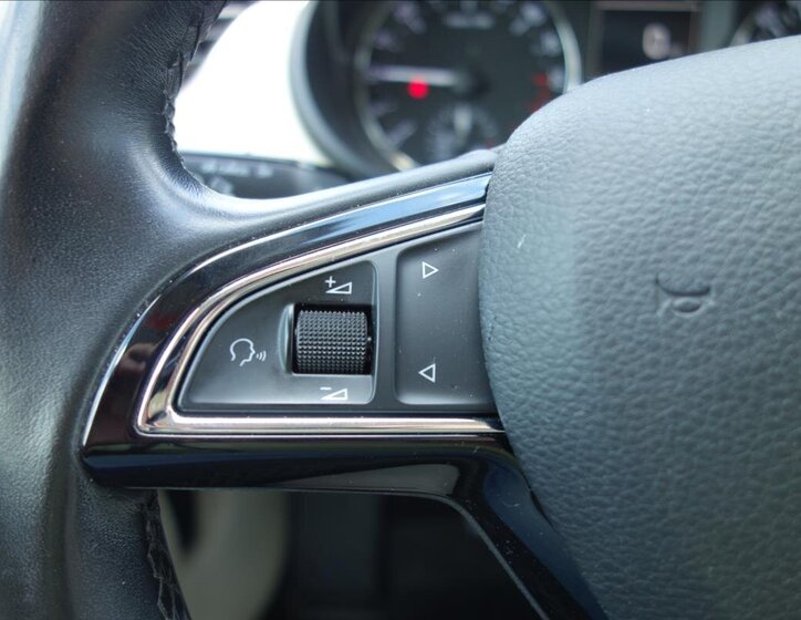 Škoda Octavia Liftback 1,6 l 81 kw