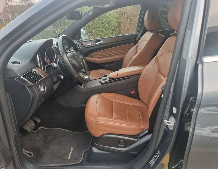 Mercedes-Benz GLE 11