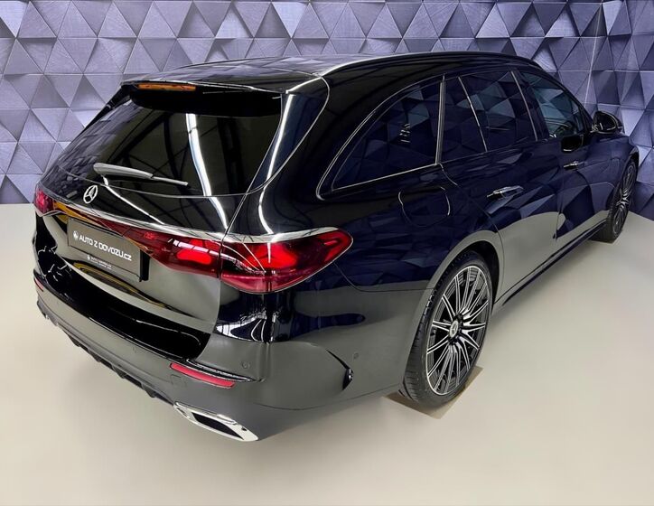 Mercedes-Benz Třídy E 6