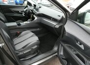 Peugeot 3008 SUV 1,6 l 121 kw