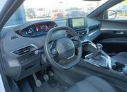 Peugeot 5008 SUV / Terénní 1,2 l 96 kw