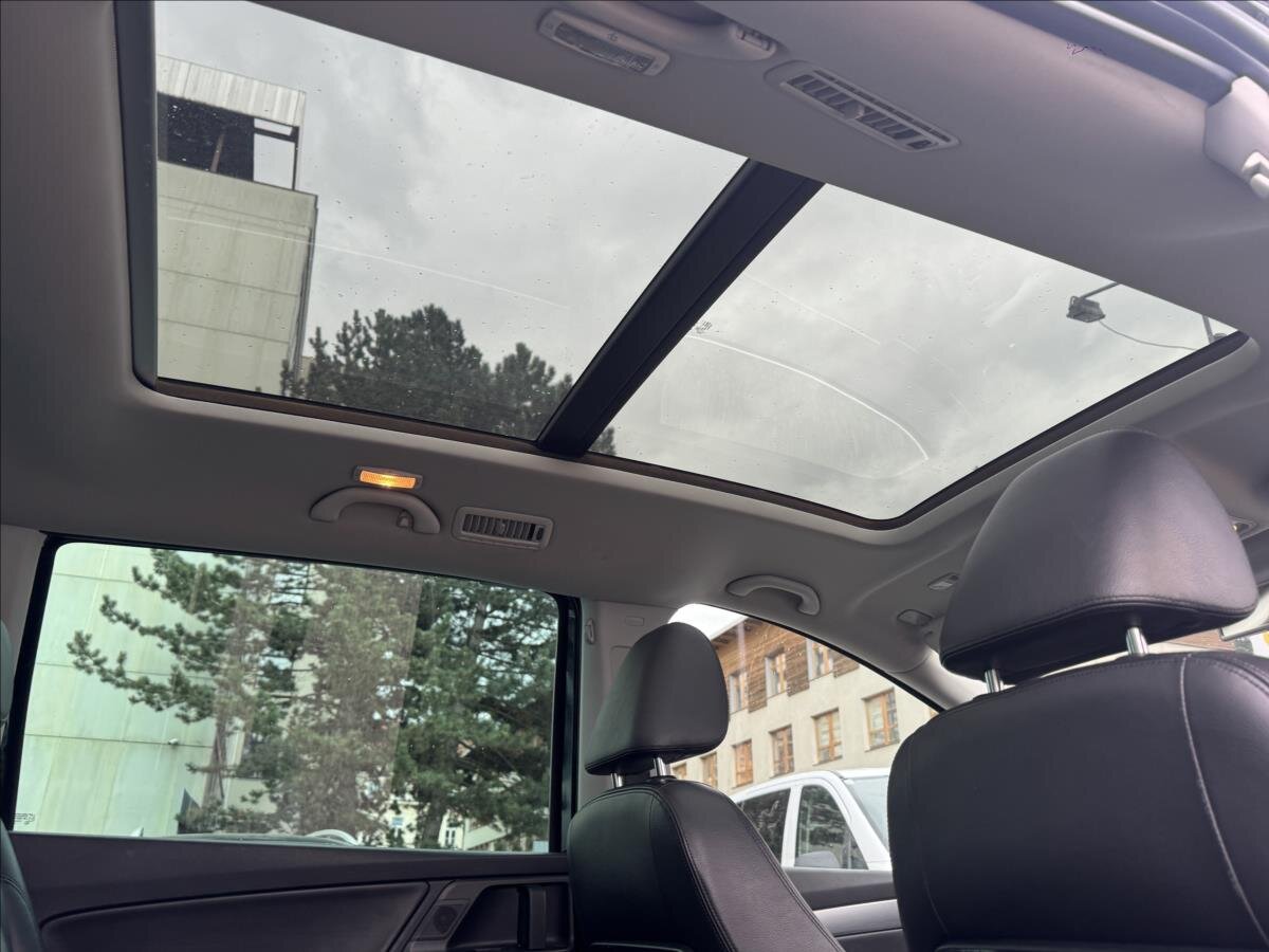 Volkswagen Sharan MPV 2,0 l 147 kw