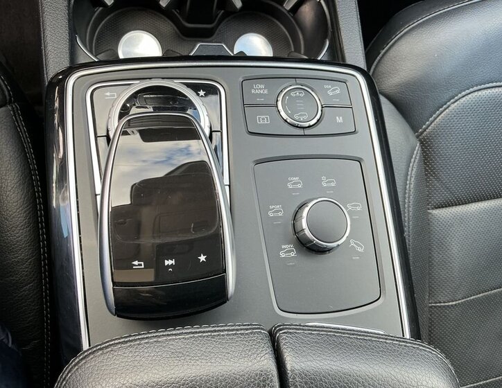 Mercedes-Benz GLS SUV / Terénní 3,0 l 190 kw