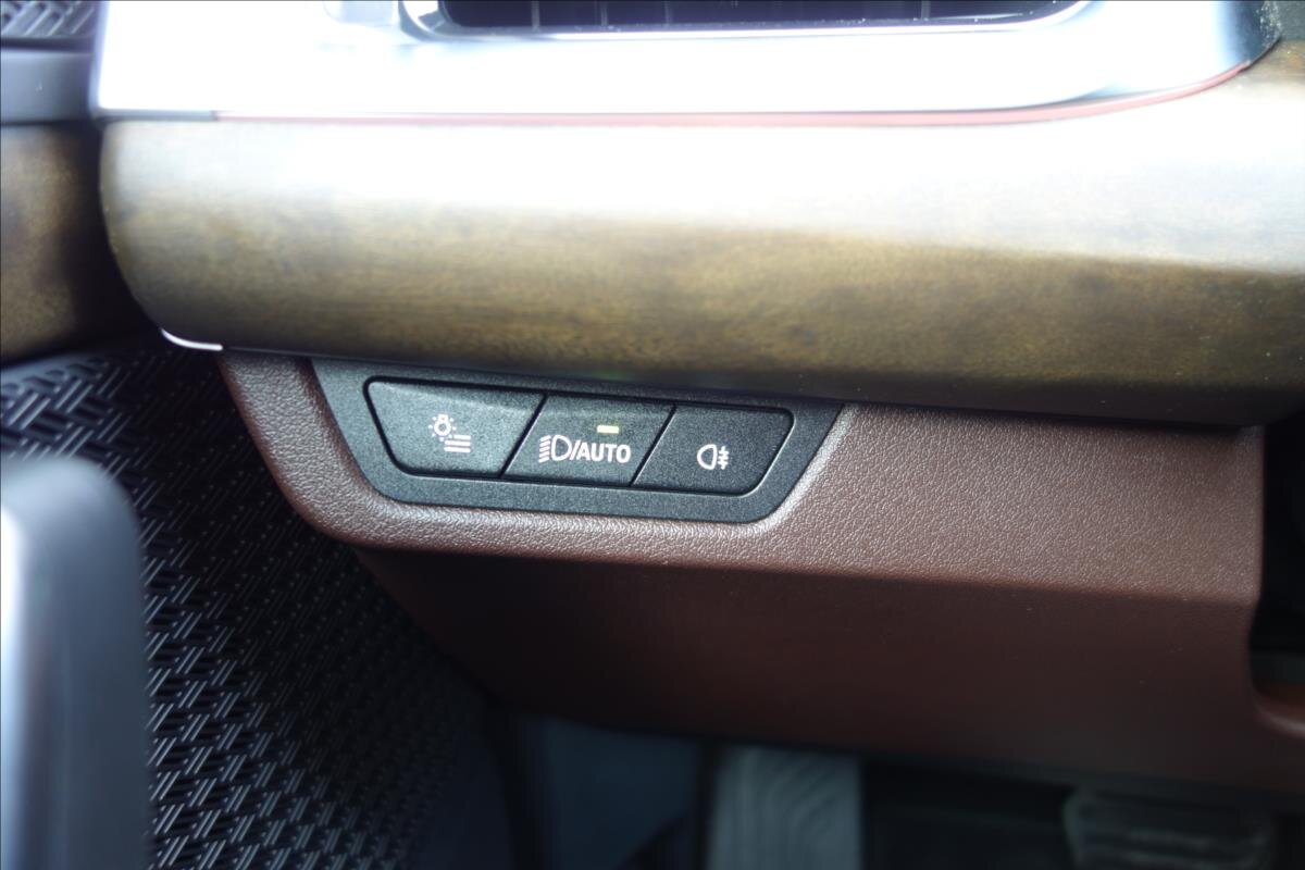 BMW X1 SUV / Terénní 2,0 l 110 kw