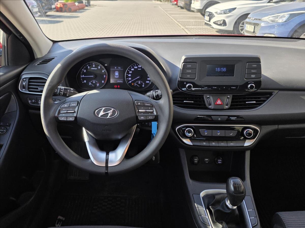 Hyundai i30 Hatchback 1,5 l 80 kw