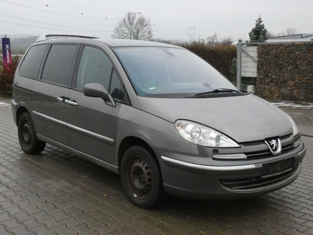 Peugeot 807