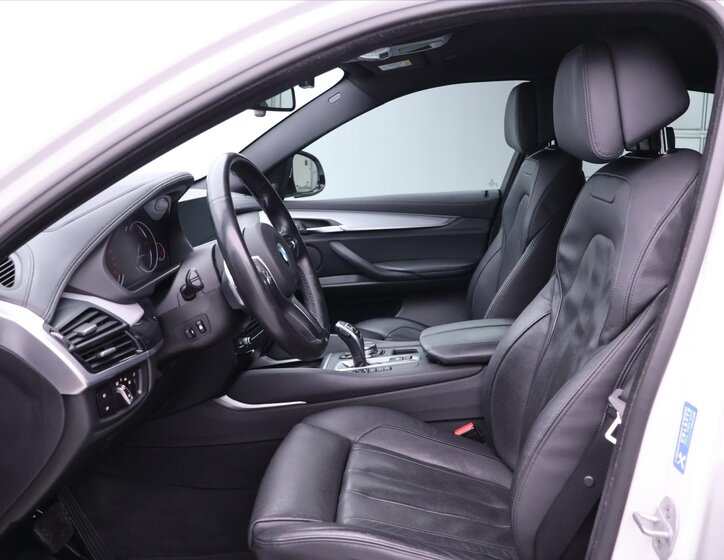 BMW X6 SUV 3,0 l 280 kw