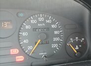 Peugeot 806 Kombi 2,1 l 80 kw