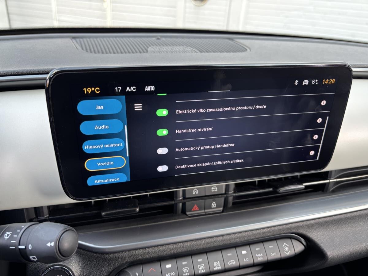 Fiat 600 SUV / Terénní 1,2 l 100 kw