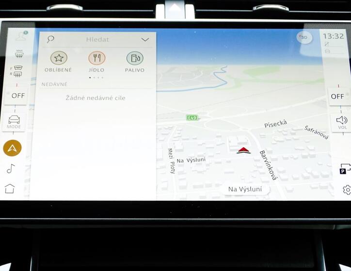 Land Rover Range Rover Velar 17