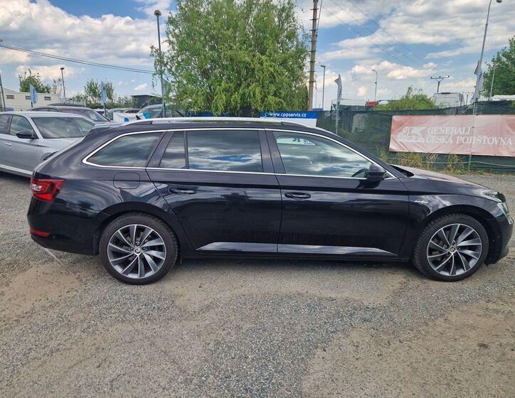 Škoda Superb 4
