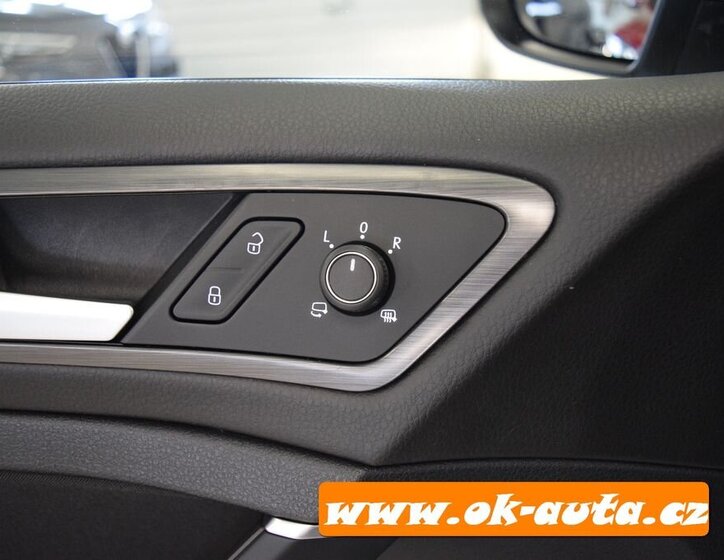 Volkswagen Golf Kombi 1,6 l 85 kw