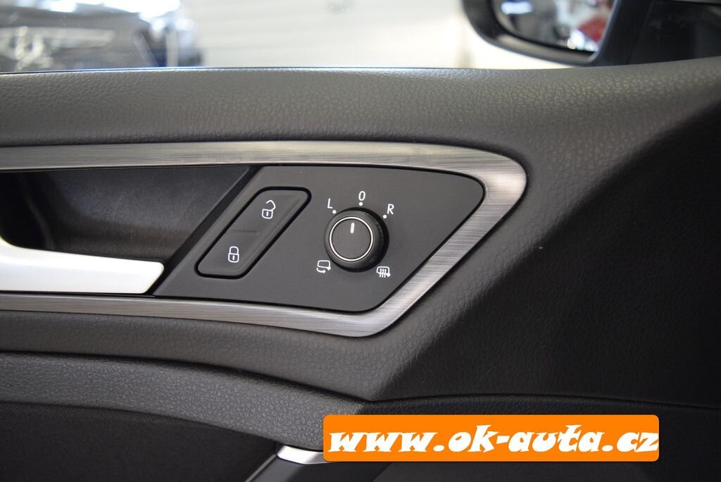 Volkswagen Golf Kombi 1,6 l 85 kw