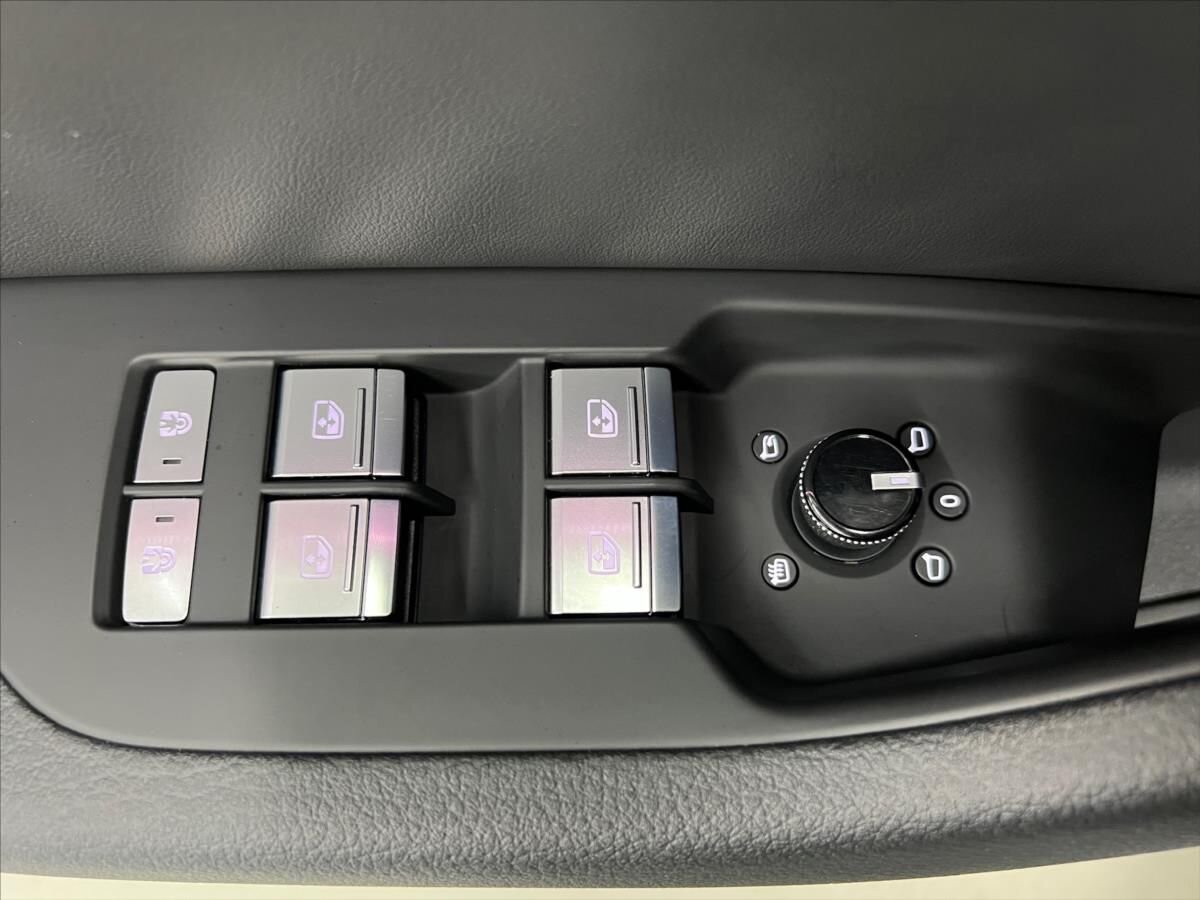 Audi S6 Sedan / Limuzína 3,0 l 253 kw