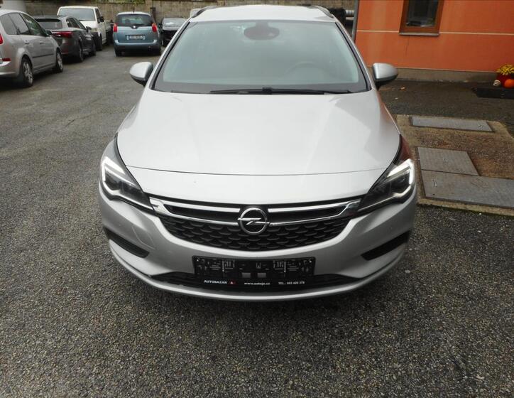 Opel Astra 2