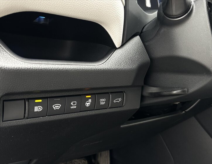 Toyota RAV4 SUV 2,5 l 131 kw