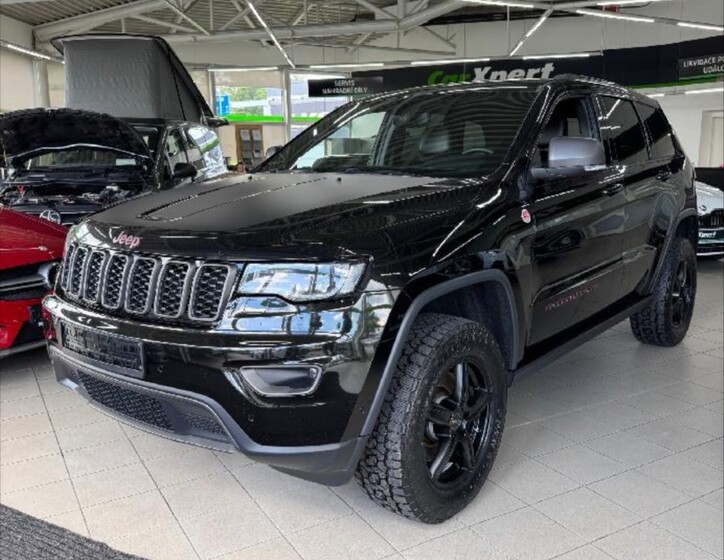 Jeep Grand Cherokee 1