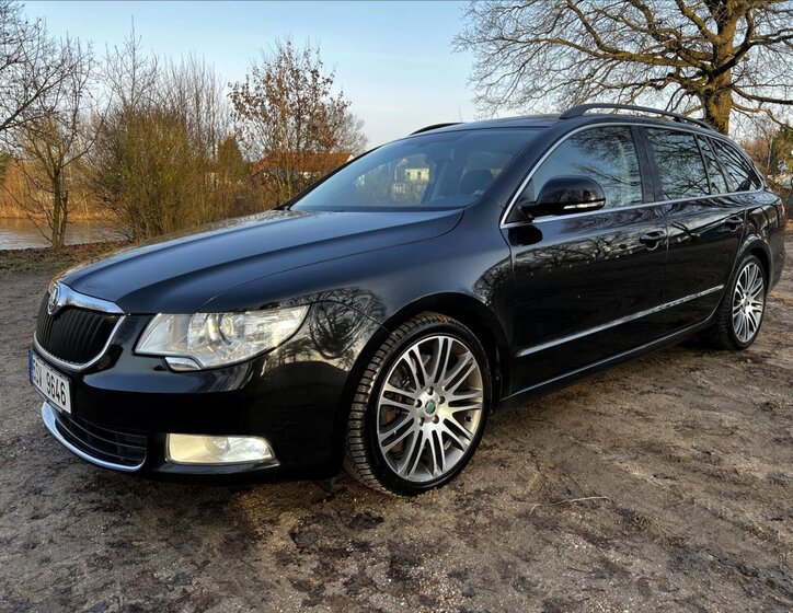 Škoda Superb Kombi 3,6 l 191 kw