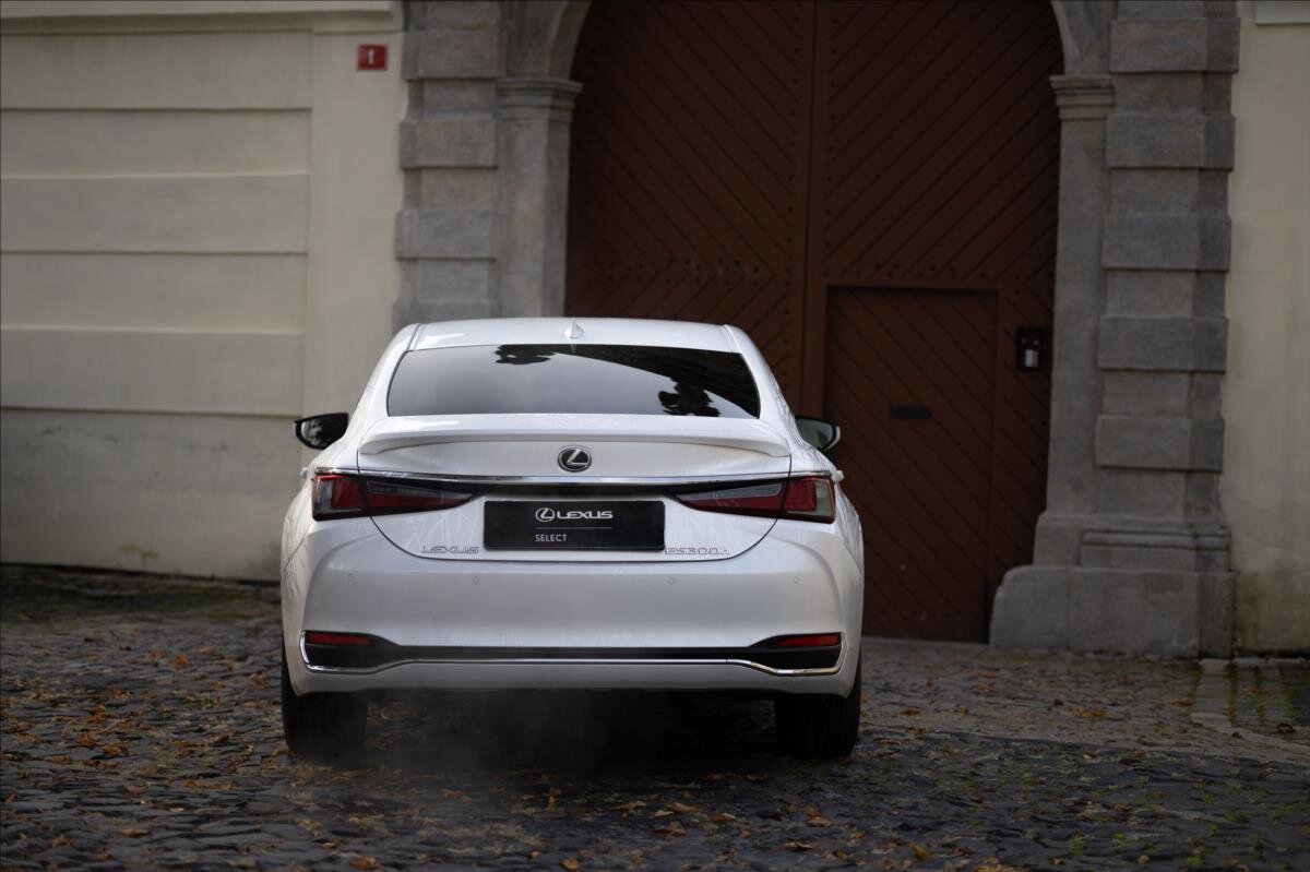 Lexus ES 300h
