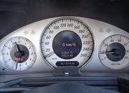 Mercedes-Benz 211 17