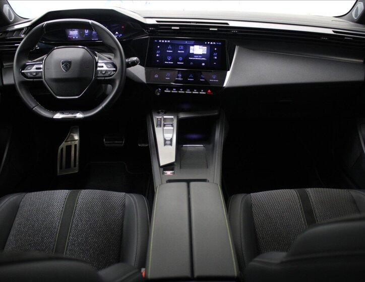 Peugeot 308 Kombi 1,2 l 96 kw