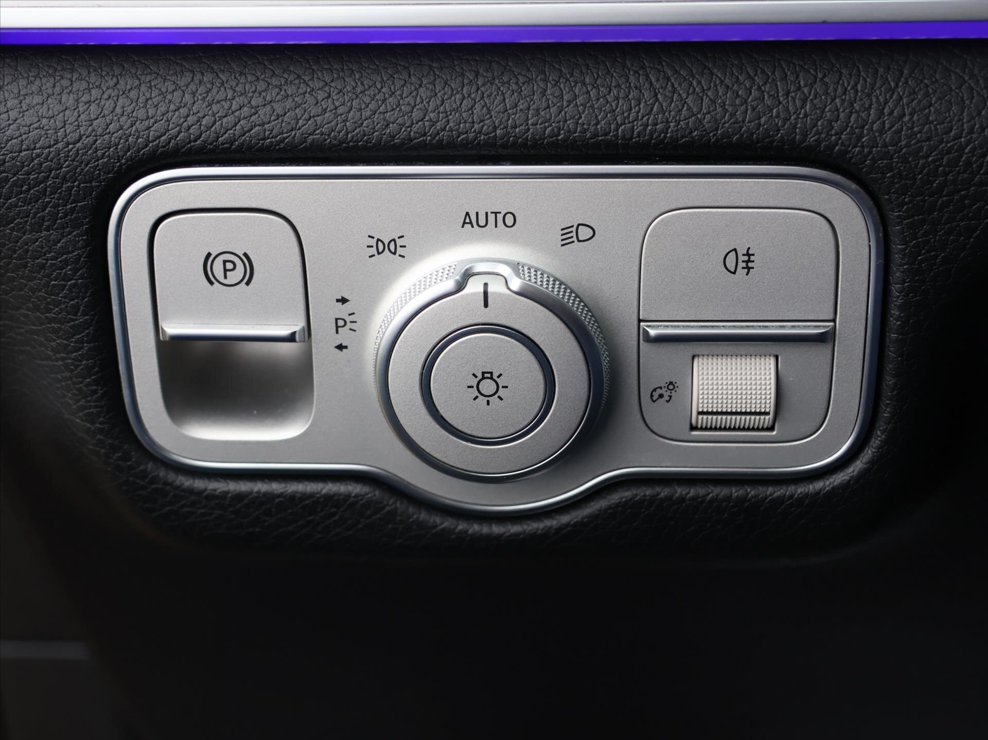 Mercedes-Benz GLE SUV / Terénní 3,0 l 270 kw