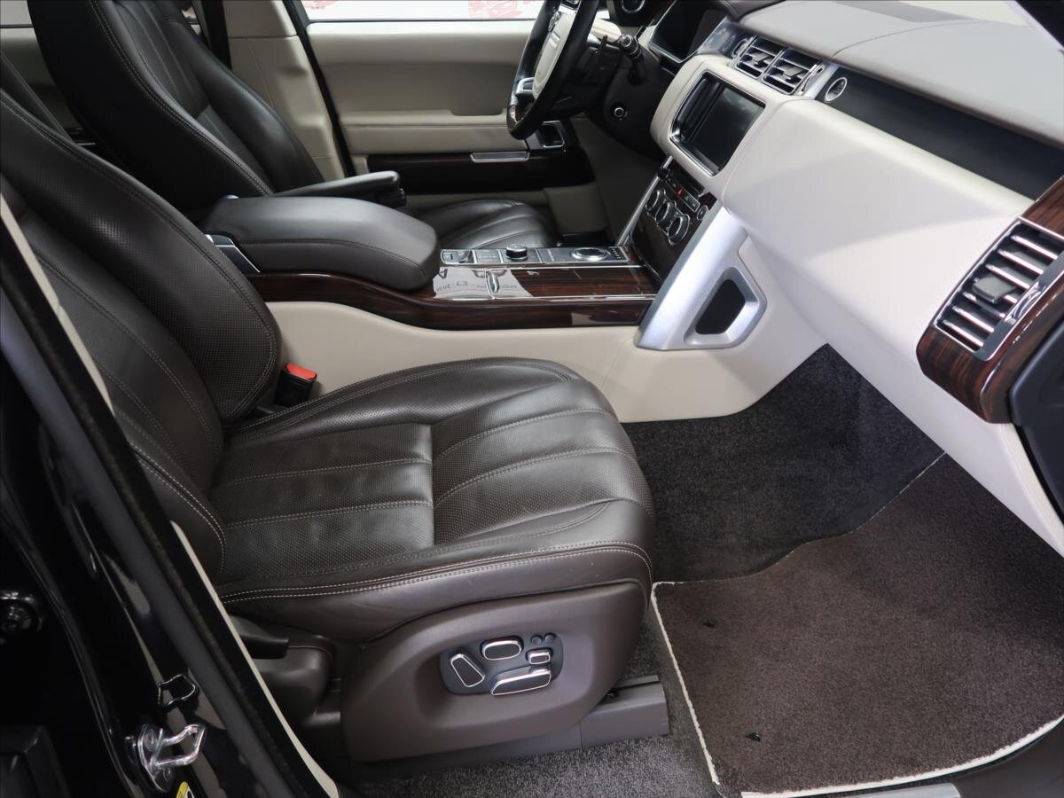 Land Rover Range Rover SUV / Terénní 4,4 l 250 kw