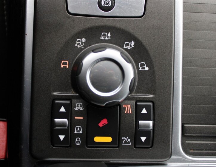 Land Rover Range Rover Sport SUV 3,0 l 180 kw