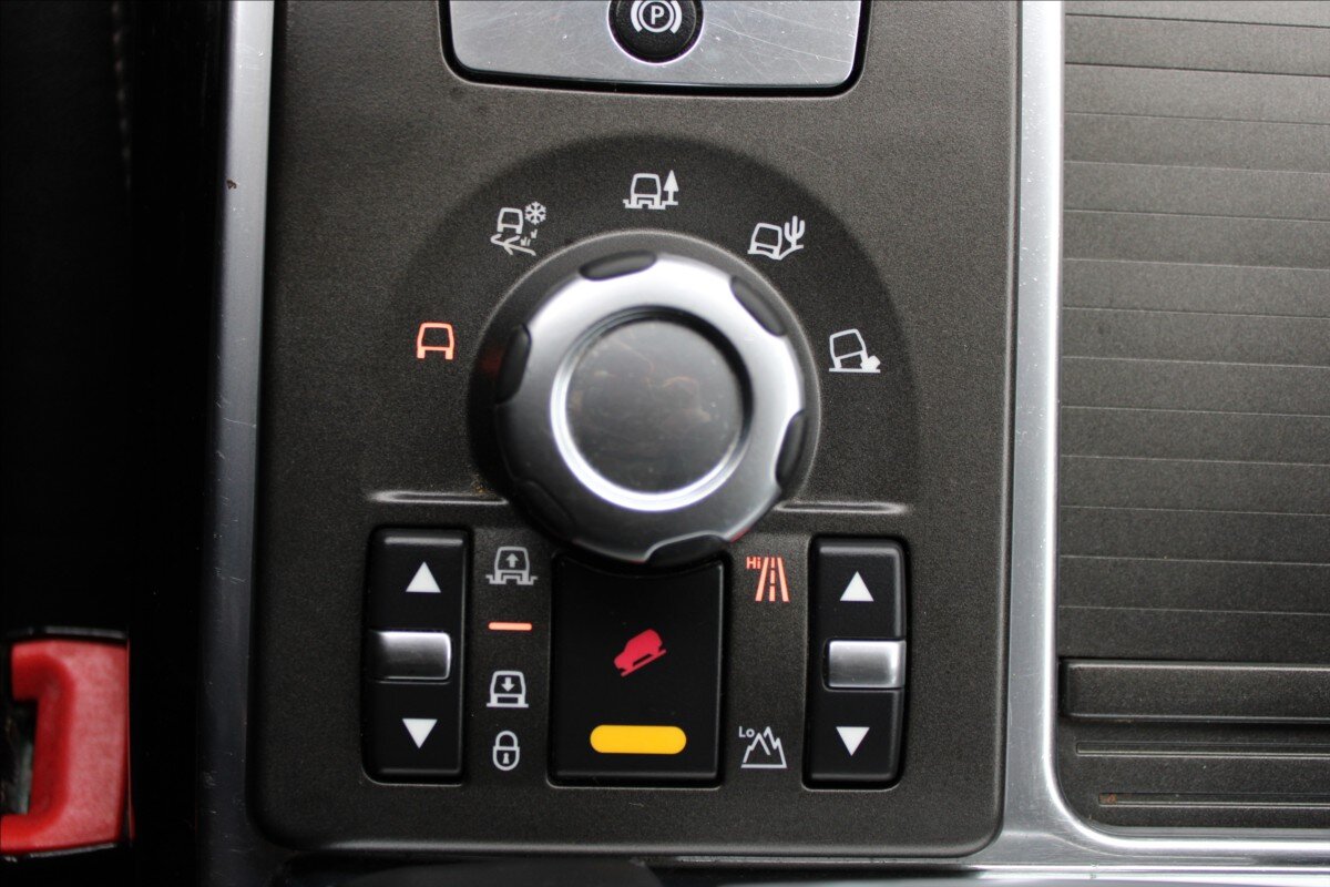 Land Rover Range Rover Sport SUV 3,0 l 180 kw