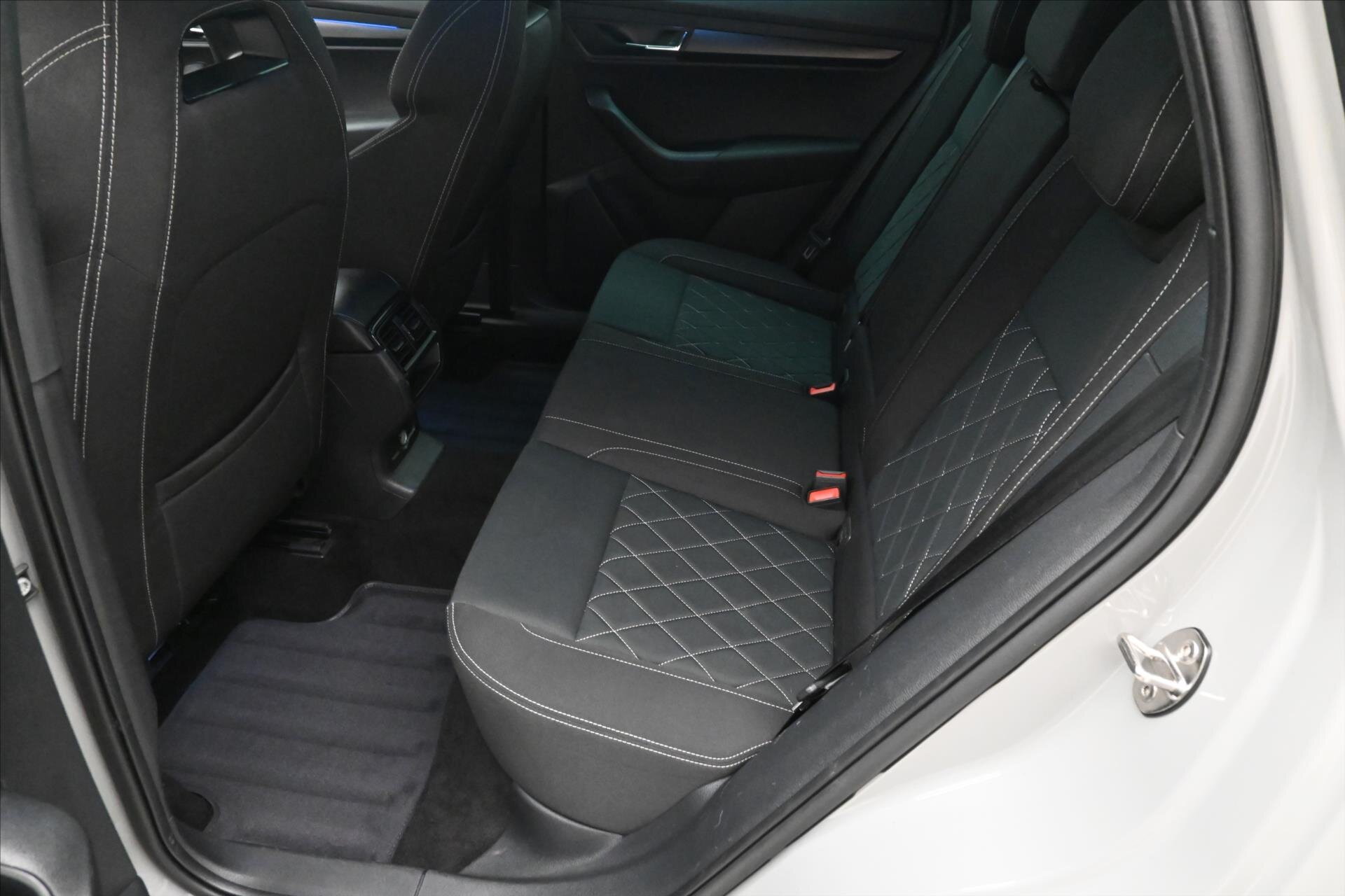 Škoda Karoq SUV / Terénní 1,5 l 110 kw