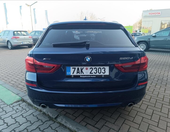 BMW Řada 5 Kombi 2,0 l 140 kw