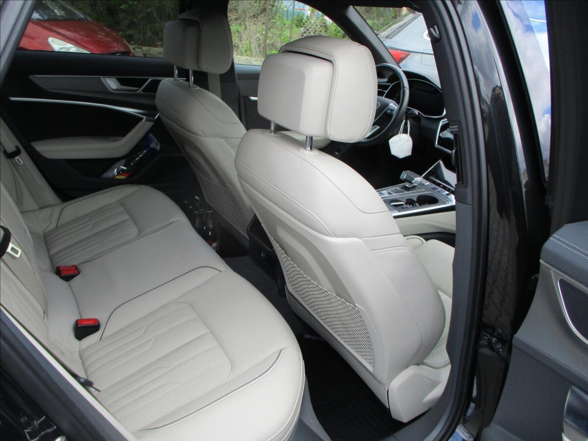 Audi A6 Allroad Kombi 3,0 l 210 kw