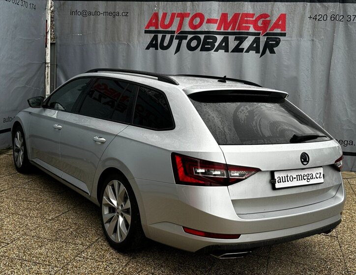 Škoda Superb Kombi 2,0 l 206 kw