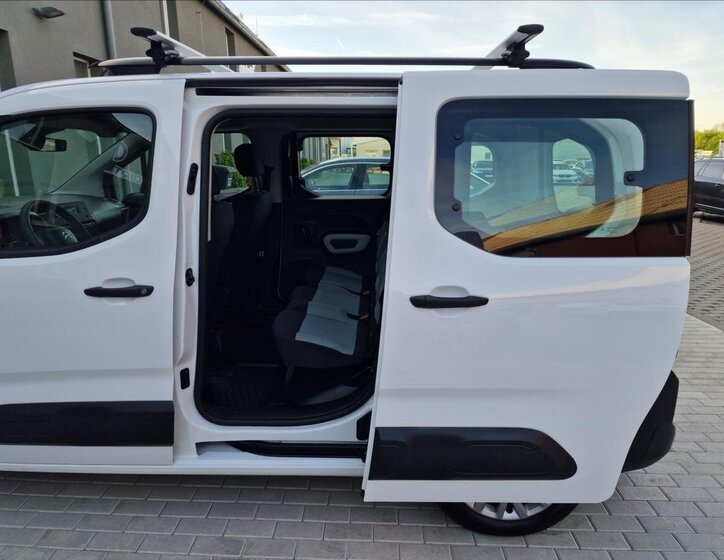Citroën Berlingo MPV 1,2 l 81 kw