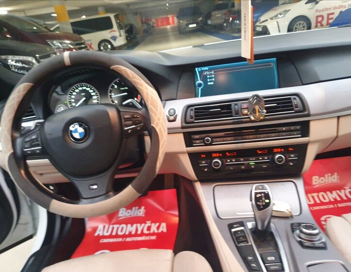BMW Řada 5 Sedan / Limuzína 3,0 l 230 kw
