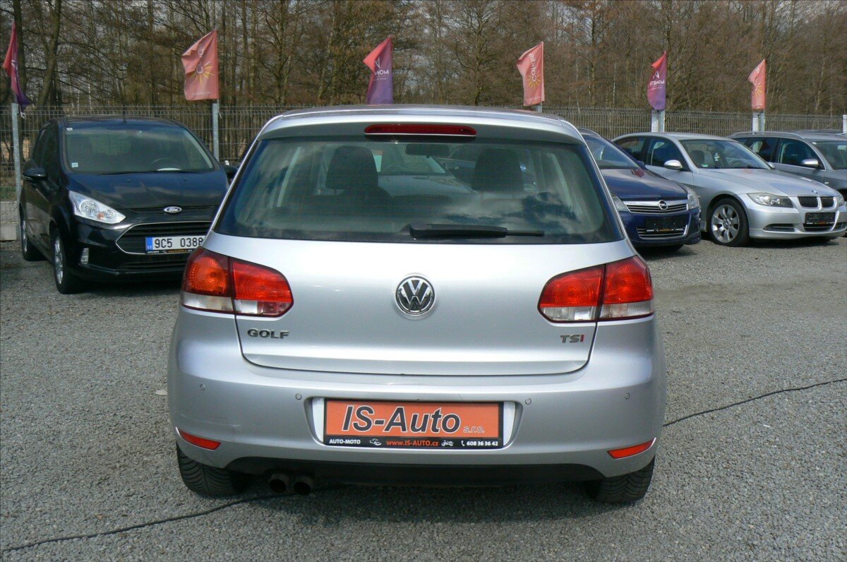 Volkswagen Golf Hatchback 1,4 l 90 kw