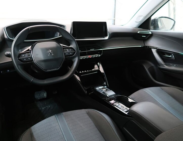 Peugeot 2008 SUV 0,0 100 kw