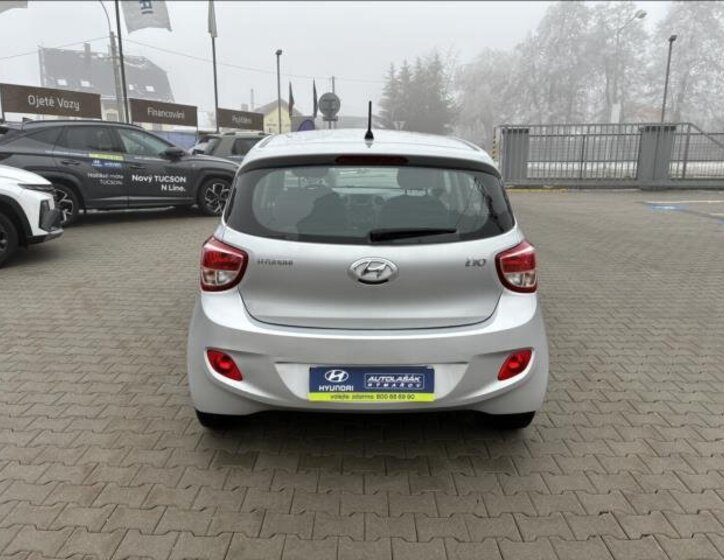 Hyundai i10 5