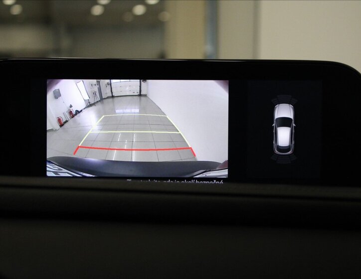 Mazda CX-30 SUV / Terénní 2,0 l 137 kw