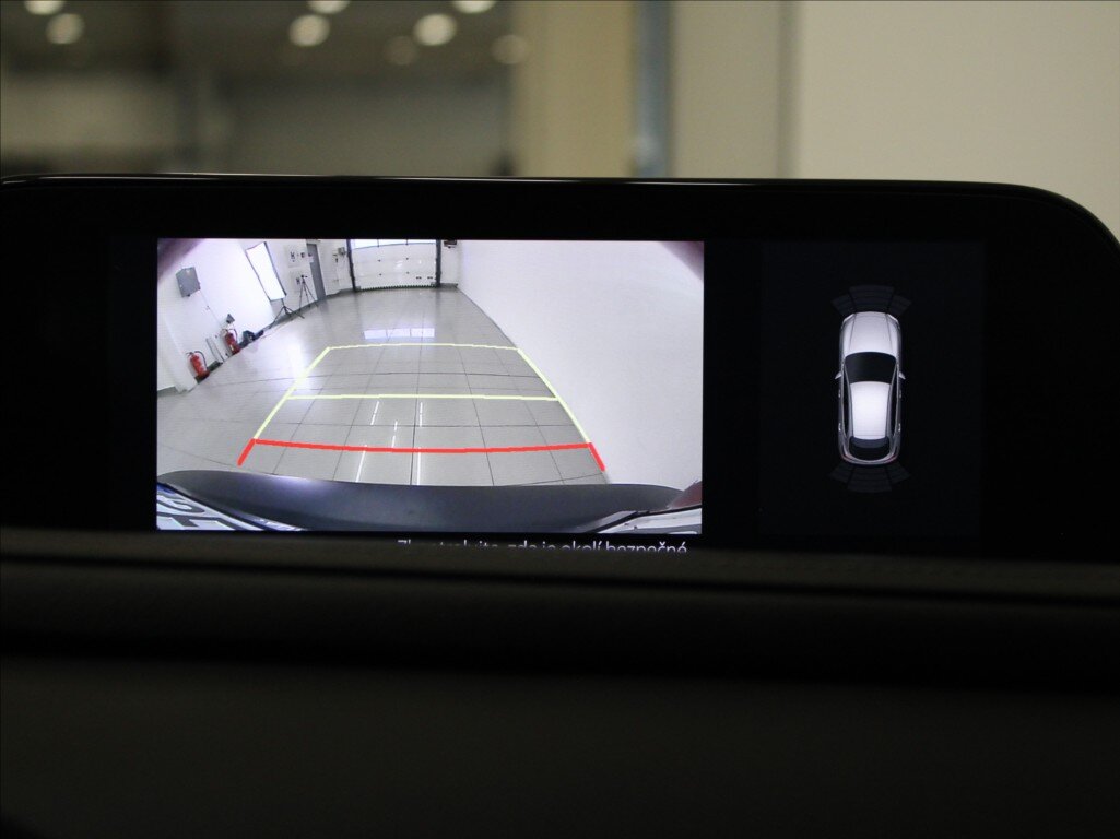 Mazda CX-30 SUV / Terénní 2,0 l 137 kw